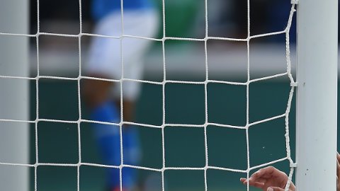 La Comisión de Arbitraje reconoció que debió de marcarse un penal a favor de Cruz Azul.