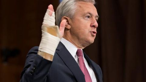 John Stumpf, CEO de Wells Fargo, compareció ante el Comité de Banca del Senado para responder por las prácticas ilegales de la compañía (Foto: EFE)