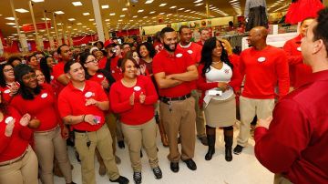 Al igual que el año pasado, Target reforzará su plantilla con miles de empleados temporales.
