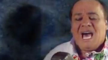 La canción se llama "Si Quieres" y ya acumula más de 400,000 visitas en Youtube.