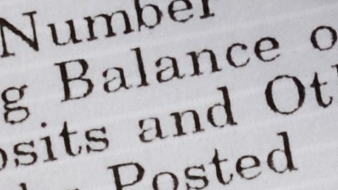 Se pueden y deben disputar los errores del informe de crédito./Shutterstock
