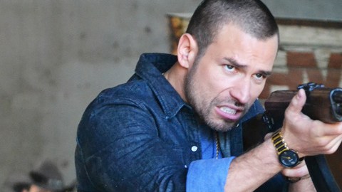 Rafael Amaya personifica a Aurelio Casillas en "El señor de los cielos".