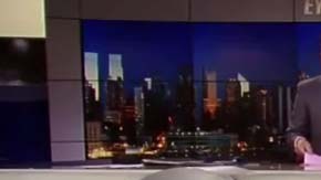 “Empezamos con la noticia urgente de la muerte de Hillary Clinton”, dijo Torres.