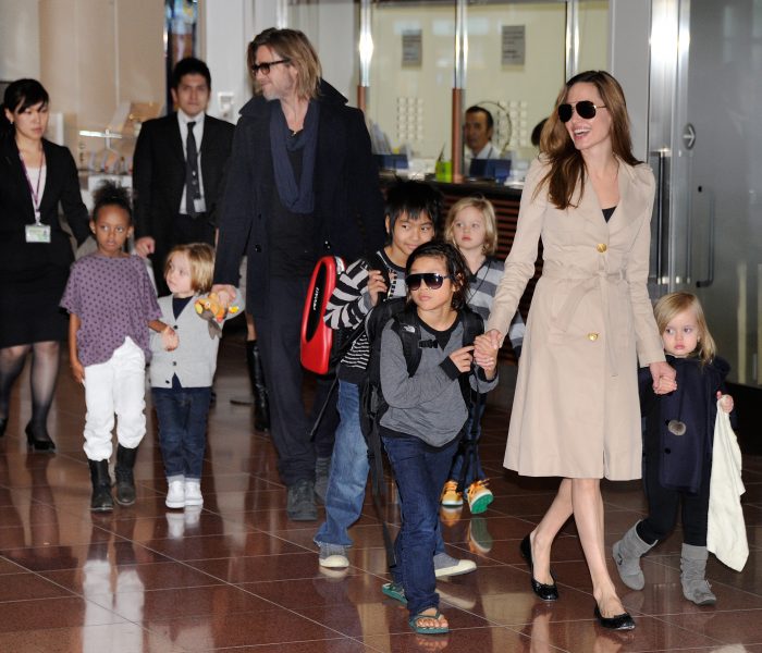 Angelina Jolie Brad Pitt e hijos