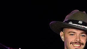 El dúo mexicano vuelve a triunfar en la 17 edición de los Grammy Latinos.