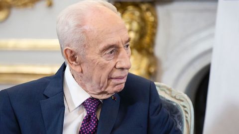Shimon Peres.