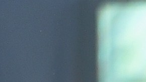 El quarterback Case Keenum (17) empieza la celebración al consumarse los últimos segundos del partido que los Rams le ganaron 9-3 a los Seahawks de Seattle en el Memorial Coliseum, en el regreso de la NFL a Los Ángeles.