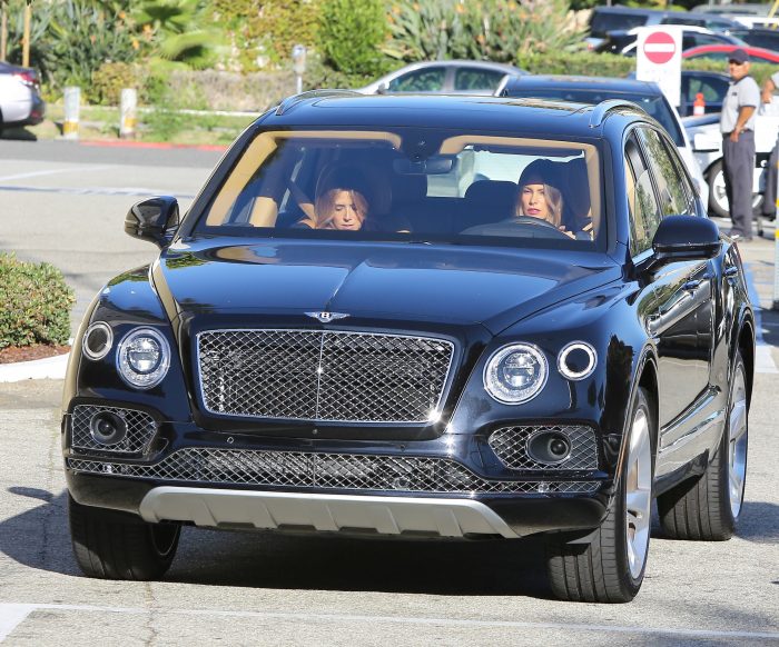 Sofia Vergara Bentley Bentayga