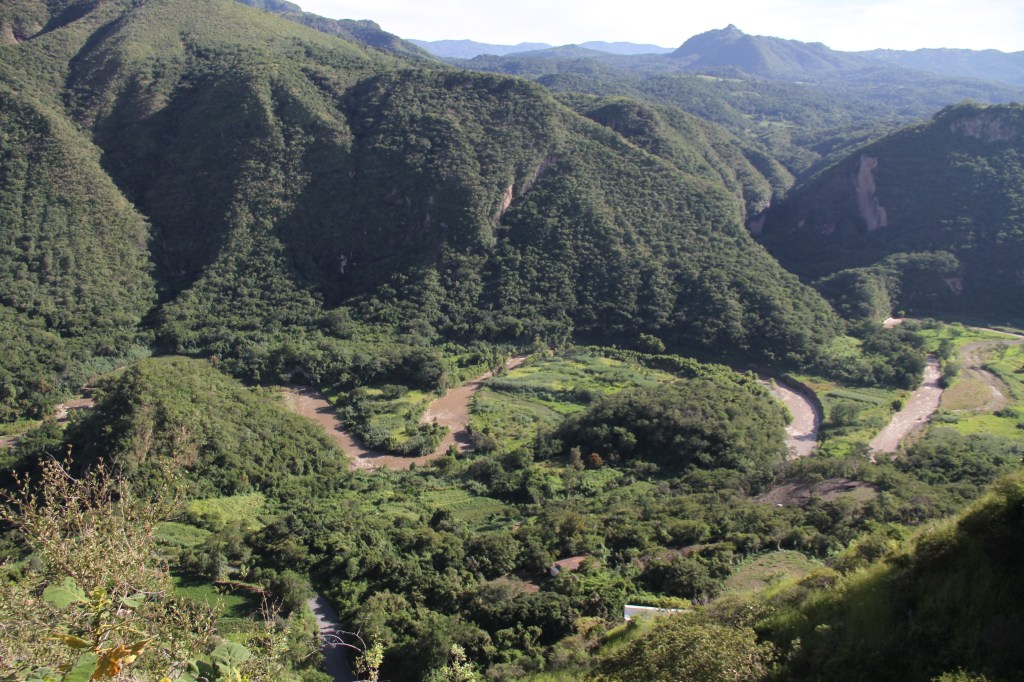 Chichila, Guerrero, al fondo del barranco.