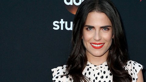 Karla Souza.
