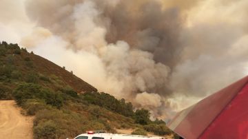 El incendio llamado Loma se extiende rápidamente al norte de California.
