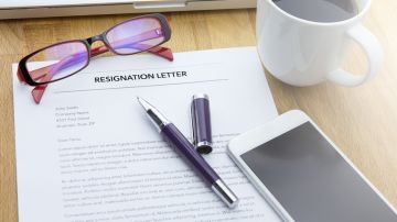 Brevedad, agradecimiento y prontitud, tres características de las cartas de renuncia./Shutterstock