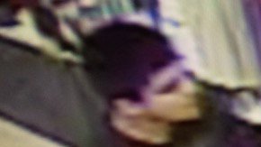 Sospechoso buscado por el tiroteo en un centro comercial en Burlington, Washington.