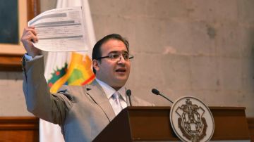 Javier Duarte, gobernador con licencia de Veracruz.
