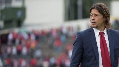 Almeyda es acusado de haber utilizado un cheque sin fondos.