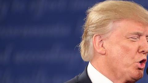 Donald Trump ha sido objeto de innumerables memes y chistes, pero los mensajes de odio que ha lanzado continuamente no son ninguna broma (Foto: EFE)