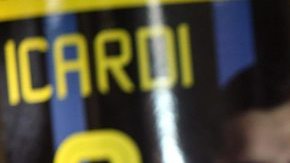 Mauro Icardi presentó su autobiografía en Milán unas horas después de que Maradona le dijera 'traidor' desde Roma.