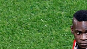 Balotelli se encuentra tercero en la tabla de goleo de Francia con 5 goles.