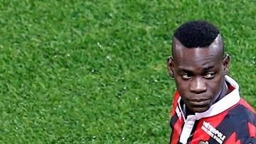 Balotelli se encuentra tercero en la tabla de goleo de Francia con 5 goles.