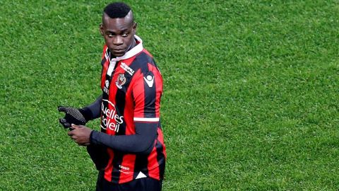 Balotelli se encuentra tercero en la tabla de goleo de Francia con 5 goles.