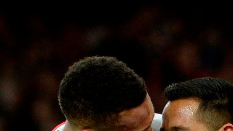 El chileno Alexis Sánchez abrió la goleada al Ludogorets.