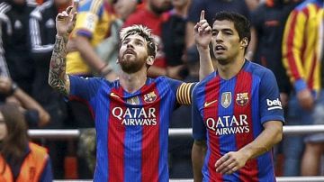 Messi y Suárez le anotaron al Valencia.