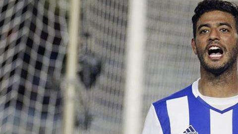 Carlos Vela no pudo hacerle gol al Alavés.
