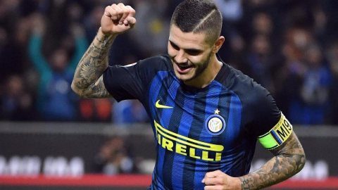 Mauro Icardi ha levantado tanto la mano que parece que ya fue escuchado.