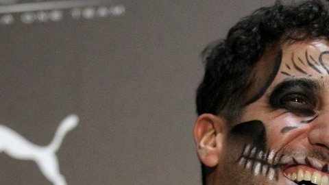Daniel Ricciardo está encantado con la festividad del Día de Muertos en México.