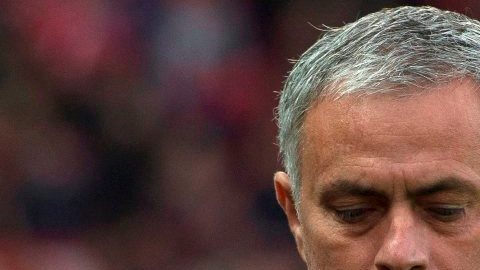 José Mourinho sigue dando de qué hablar con el Manchester United.