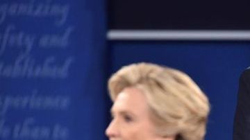Hillary Clinton y Donald Trump, irían en direcciones opuestas en deportación y detención de inmigrantes. Pero ¿cuánto podrían hacer por su cuenta? Está por verse para ambos.  GETTY IMAGES