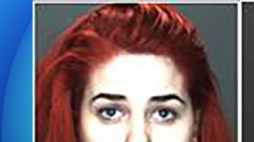 Cheyenne Cobb, de 20 años y madre de la pequeña, y Jon Palechek, de 47 años y padrastro de Cobb.