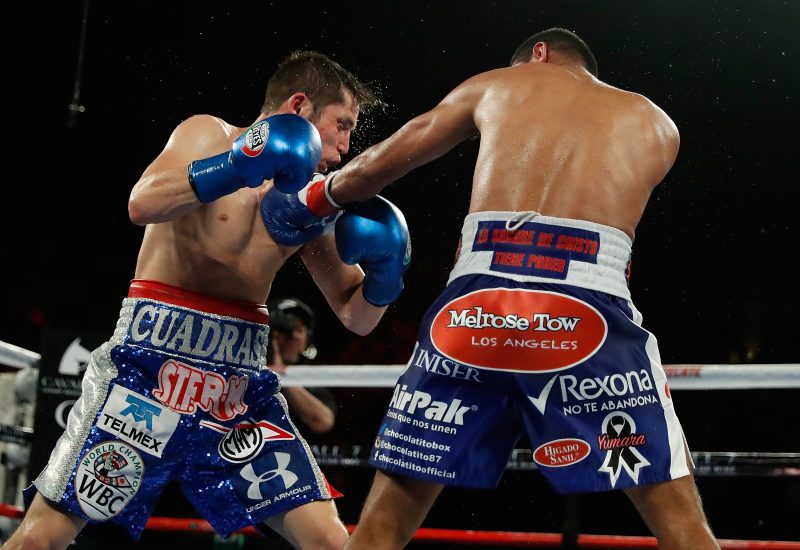 El trasero de los pantaloncillos de "Chocolatito"en su pleito contra Carlos Cuadras.