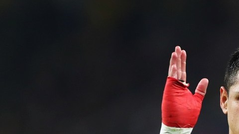 ¿Chicharito podría tomar camino a Mestalla?