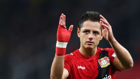 ¿Chicharito podría tomar camino a Mestalla?