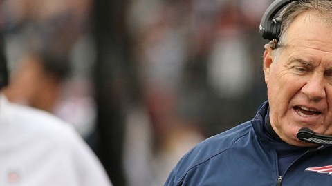 Bill Belichick se declara 'enemigo' de la tecnología en la NFL.