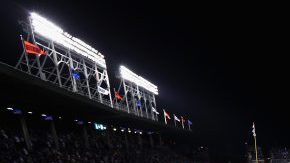 Este viernes, tras 71 años, la Serie Mundial regresa a Wrigley Field, catedral del béisbol. Cachorros e Indios están 1-1.