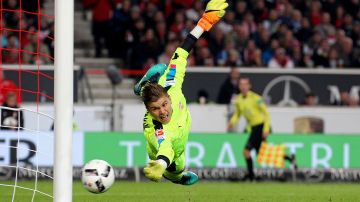 STUTTGART, GERMANY - OCTOBER 21:  Mitchell Langerak of Stuttgart fails to save the ball during the Second Bundesliga match between VfB Stuttgart and TSV 1860 Muenchen at Mercedes-Benz Arena on October 21, 2016 in Stuttgart, Germany.  (Photo by Thomas Niedermueller/Bongarts/Getty Images)