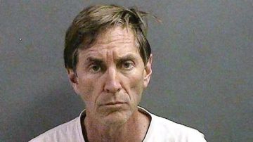 Jeffrey Scott Jones, de Huntington Beach, fue condenado por violar a una familiar de trece años de su novia.