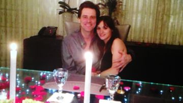 El actor y su novia posaban felices en San Valentin de 2013.
