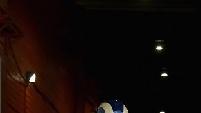 Jeff Fisher, coach de Rams, espera que el equipo se adapte rápido a la diferencia de horas .