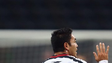 Marco Fabian expulsado