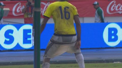 Yerri Mina y su peculiar festejo en Barranquilla.