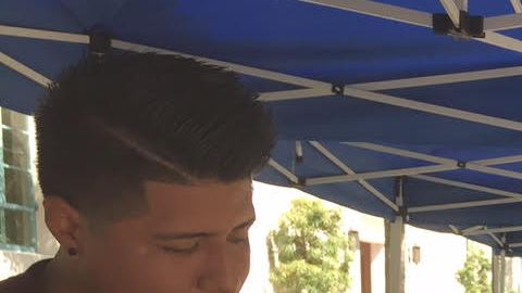 Muchos más jóvenes se están inscribiendo este año para votar en California.