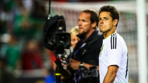 Chicharito no pretende dar tregua a una guerra iniciada con los medios mexicanos desde hace varios meses.
