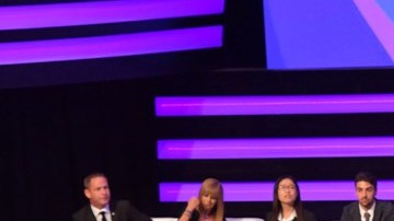 Los honrados en la sexta Ceremonia de Investidura al Salón de la Fama Nacional e Internacional del Futbol 2016, en Pachuca,Hidalgo: Claudio Suárez, José Luis Lamadrid, Jared Borgetti, Paolo Rossi, Ricardo Ferretti y Ronaldo.