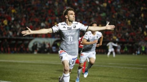 Mauro Boselli fue el encargado de abrir el marcador para darle vida al León.