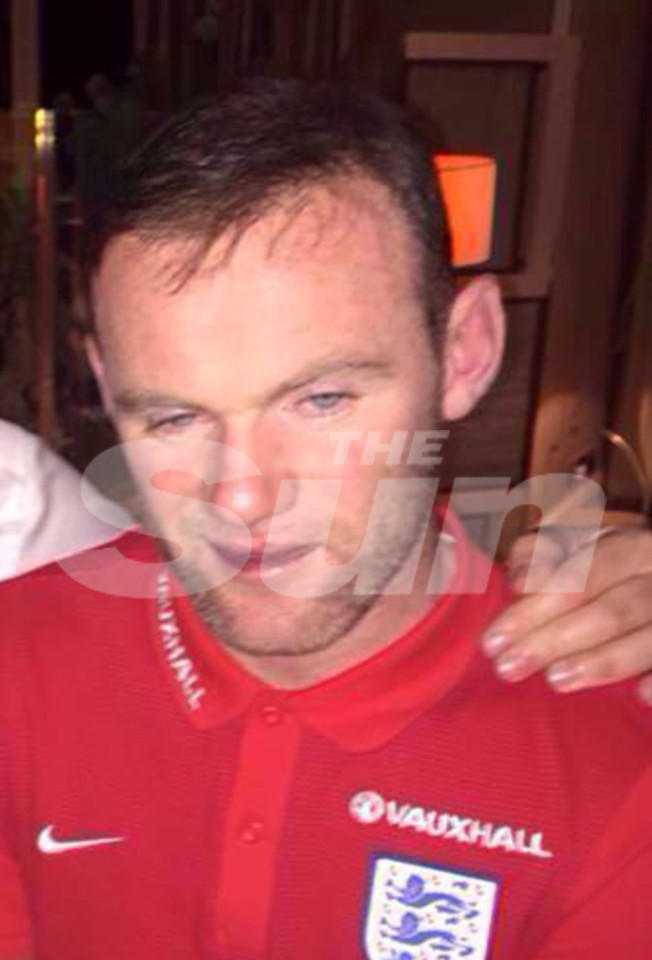 Wayne Rooney ebrio
