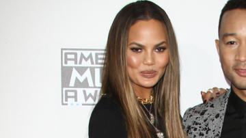 Chrissy se disculpó con humor por lo sucedido en sus redes sociales.