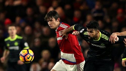 Gol solitario de Costa ante el Middlesbrough le dio el lidearto al Chelsea.